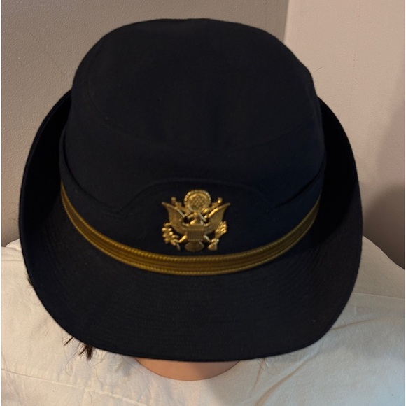 Vintage Women’s Military Hat - Picture 7 of 10